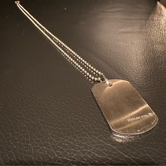 Stainless Steel Black Enamel Pebble Dog Tag Pendant Necklace - Picture 5 of 6